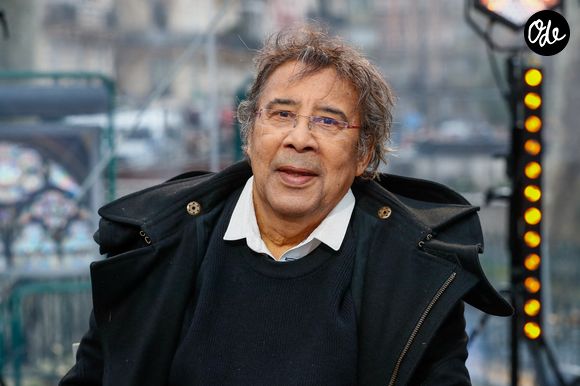Exclusif - Laurent Voulzy - Emission "Notre-Dame la réouverture" sur France 2 pour la cérémonie de réouverture de la cathédrale Notre-Dame de Paris, le 7 décembre 2024. © Christophe Clovis / Cyril Moreau / Bestimage