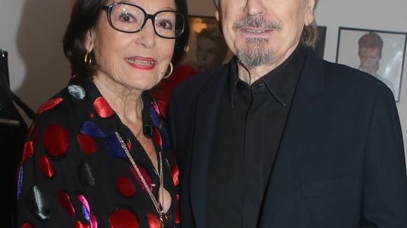 Nana Mouskouri, très proche de Serge Lama, explique pourquoi ils ne se sont jamais mis en couple : "Je n'étais pas…"