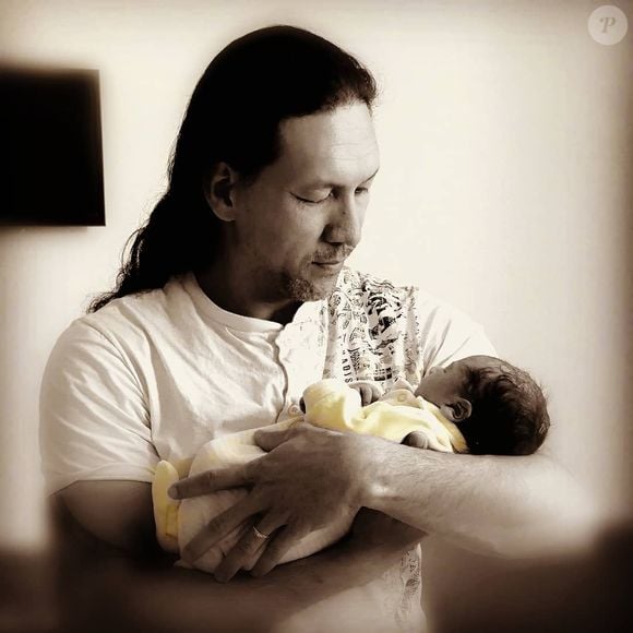 Un candidat emblématique de Koh-Lanta révèle une information importante sur son  fils de 5 ans - Purepeople