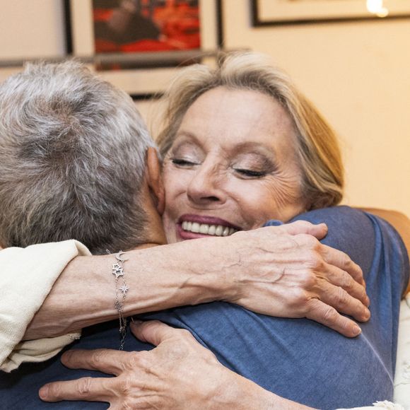 Véronique Sanson - Véronique Sanson en concert à l'occasion de la présentation de sa tournée "Hasta Luego" au théâtre de Verdure lors du festival de Ramatuelle le 1er aout 2023. © Cyril Bruneau / Festival de Ramatuelle / Bestimage