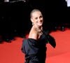 L'actrice a évoqué les séquelles de sa rupture d'anévrisme survenue il y a 25 ans. 
Sharon Stone (Montre Audemars Piguet) - Montée des marches du film " Diamond " lors du 79ème Festival International du Film de Cannes, le 19 mai 2026. © Jacovides-Moreau / Bestimage
