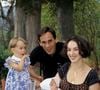 Les personnages de ce roman jeunesse s'inspirent directement des figures aimantes de sa mère Béatrice et de son père Thierry Ardisson.

Archives - En France, en Provence, dans le Var, Thierry Ardisson et sa femme Béatrice avec leurs deux filles Ninon et Manon en aout 1991.

© Bestimage