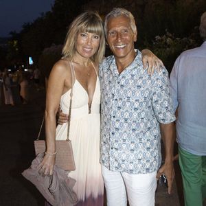 Exclusif - Nagui et sa femme Mélanie Page - Représentation de la pièce de théâtre "Les liaisons dangereuses" au Théâtre de Verdure lors du 41ème Festival de Ramatuelle le 7 août 2025. 
© Cyril Bruneau / Festival de Ramatuelle / Bestimage