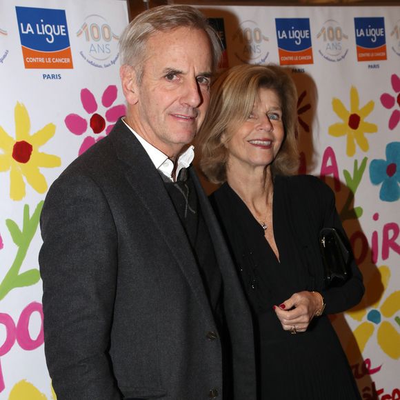 Bernard de La Villardiere et sa femme Anne de Sauvignac - 28ème Gala de l'Espoir au profit de la Ligue contre le cancer au théâtre des Champs-Elysées à Paris le 29 novembre 2022. © Bertrand Rindoff / Bestimage