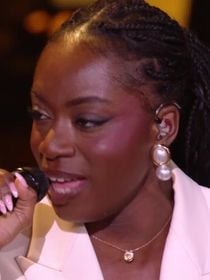 "Je peux enfin dire que..." : les tout premiers mots de Sarah (Star Academy) à son public après sa sortie