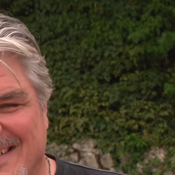 Pour David Douillet et sa nouvelle épouse, le bonheur est dans l'Ain. Capture reportage France 3 Rhône Alpes, 2021