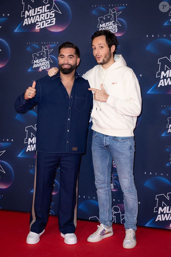Kendji Girac et Vianney assistent au tapis rouge des NRJ Music Awards 2023, au Palais des Festivals, à Cannes. Le 10 novembre 2023. Photo by Shootpix/ABACAPRESS.COM