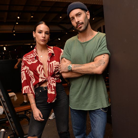 Après une séparation en 2025, ils se sont donné une nouvelle chance.

Jade Leboeuf (fille de Frank Leboeuf) et son compagnon Stéphane Rodrigues - People lors de la soirée "Grand Opening" de la salle de sport L'Usine à Paris. Le 14 octobre 2019
© Veeren / Bestimage