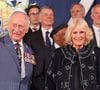 Charles III et Camilla ont choisi deux artistes distincts pour leurs nouveaux portraits royaux.
La famille royale britannique assiste à un concert pour marquer le 80e anniversaire du jour de la Victoire en Europe (VE Day) à Horse Guards Parade à Londres @Chris Jackson/WPA-Pool/Bestimage