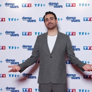 Une nouvelle personnalité de la saison 14 de "Danse avec les stars" a été annoncée
Camille Combal - Photocall pour le lancement de la nouvelle saison de l'émission "Danse avec les stars (DALS)" à la Tour TF1 à Boulogne-Billancourt.
© Christophe Clovis / Bestimage