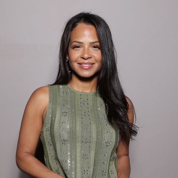 Elles participent à une tendance virale autour d'une coupe de champagne.

Exclusif - Christina Milian lors de la soirée anniversaire des 25 ans de la Terrasse d'Albane pendant le 79e Festival international du film de Cannes, en France. © Denis Guignebourg/Bestimage