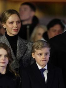 Charlene et Albert de Monaco avec leurs enfants aux Jeux olympiques d’hiver : programme chargé en Italie !