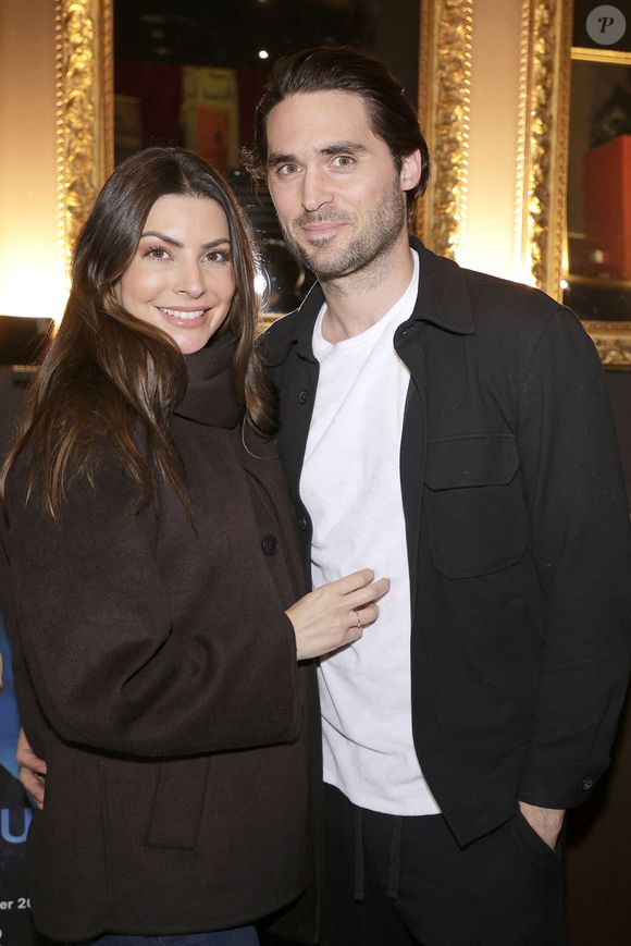 Candice Pascal et son compagnon Quentin Loyer - Générale de la comédie musicale "Victor Lustig, l'homme qui vendit la Tour Eiffel" au théâtre Bobino à Paris le 22 octobre 2025. © Cédric Perrin/Bestimage