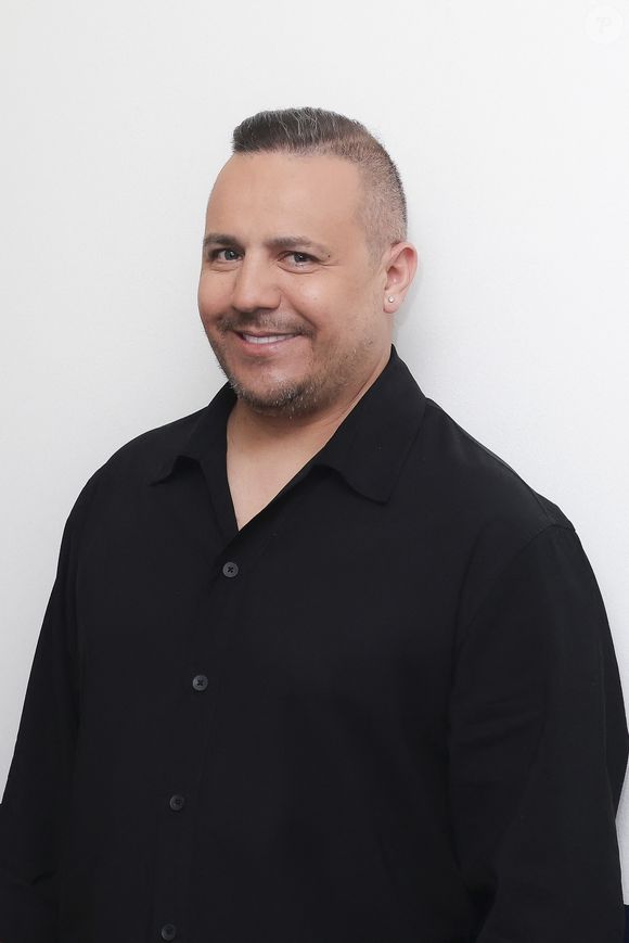 Exclusif - Faudel, en backstage de l'enregistrement de l'émission On Connait La Chanson Années 90, présentée par L.Boccolini et diffusée le 19 mai 2026 sur W9, à Paris, France, le 8 avril 2026. © Jack Tribeca/Bestimage