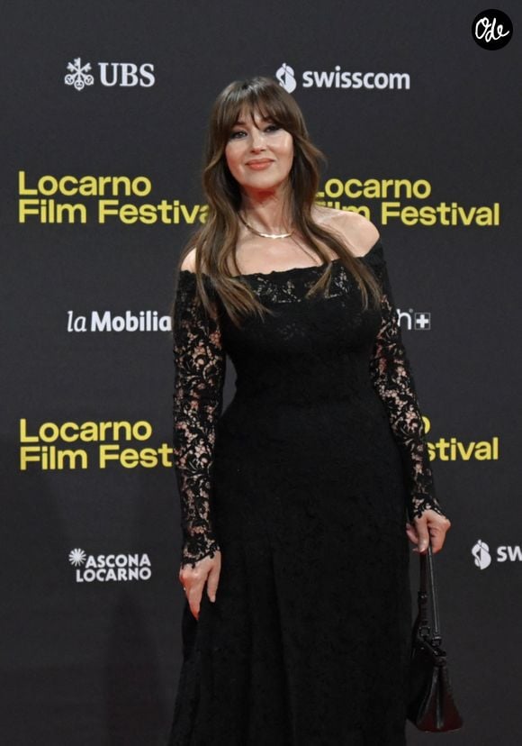 Deux jeunes filles qui marchent dorénavant dans les pas de leur célèbre maman. 

Monica Bellucci lors du festival du film de Locarno le 18 août 2026.

Zuma Press/Bestimage