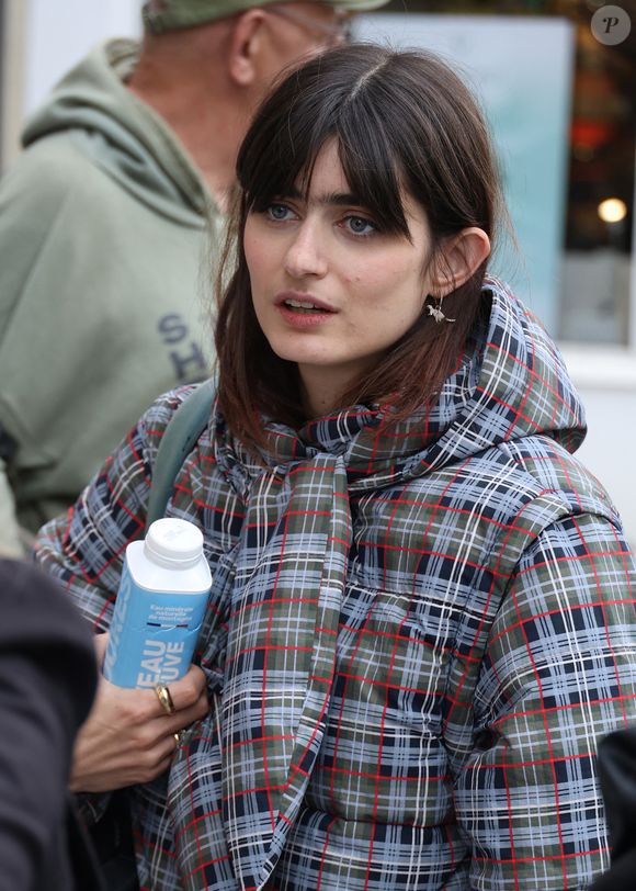 Marguerite (Star Academy) à la sortie des studios de RTL à Neuilly-sur-Seine, le 16 octobre 2025. 
© Agence / Bestimage