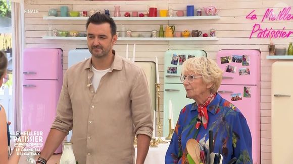 Cyril Lignac et Mercotte lors de la finale du saison 14 du "Meilleur pâtissier", diffusée le 11 décembre 2025 sur M6.

Capture d'écran M6 / Le Meilleur pâtissier