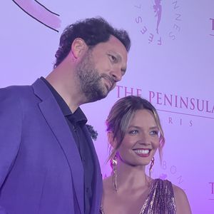 Eric Antoine et son épouse Gennifer, ancienne Miss France, à l'occasion de la soirée Octobre Rose.