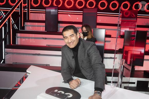 Exclusif - Karim Zeribi, Lea Pierre - Jean-Luc Mélenchon est l'invité de Cyril Hanouna sur l'émission "Balance ton Post", diffusée en direct le 11 février 2021.

© Jack Tribeca / Bestimage