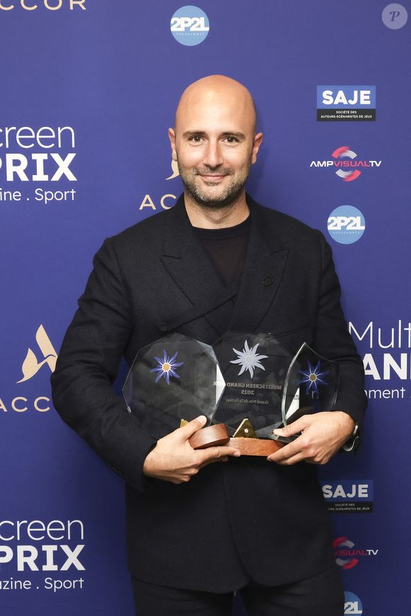Exclusif - Harry Tordjman - Première édition du Multi Screen Grand Prix : une célébration inédite de la création audiovisuelle française dans le cadre prestigieux du Pullman Paris Tour Eiffel sous la présidence de S. Martin (Directeur Général de l'ARPP : l'Autorité de Régulation Professionnelle de la Publicité et également Président de La Fabrique des Formats) et animée par E. Eméyé (journaliste et présentatrice).
Cet événement a rassemblé les professionnels de l'audiovisuel autour d'une ambition commune : mettre à l'honneur l'excellence de la création française tous formats confondus. Paris le 12 juin 2025 - © Jack Tribeca / Bestimage