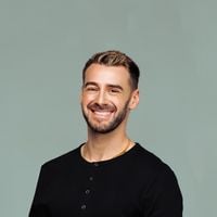 INTERVIEW Jonatan Cerrada (Nouvelle Star) : “Pas facile pour deux garçons d’avoir des enfants, mon mari et moi avons eu de la chance”