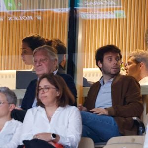 Patrice Duhamel et son fils Benjamin Duhamel en tribunes lors des Internationaux de France de Tennis de Roland Garros 2025, à Paris, France, le 6 juin 2025. © Jacovides-Moreau/Bestimage