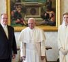 "Le Prince a exprimé, au nom de la Principauté, son émotion et sa profonde tristesse face à la disparition du Saint-Père", apprend-on

Rétro - Le pape François est décédé à l'âge de 88 ans.
Jorge Mario Bergoglio, plus connu sous son nom de règne, François, est mort ce lundi 21 avril à 88 ans. Né en 1936 à Buenos Aires en Argentine, Jorge Mario Bergoglio était le premier pape non-européen depuis le VIIIe siècle.
Zuma Press / Bestimage