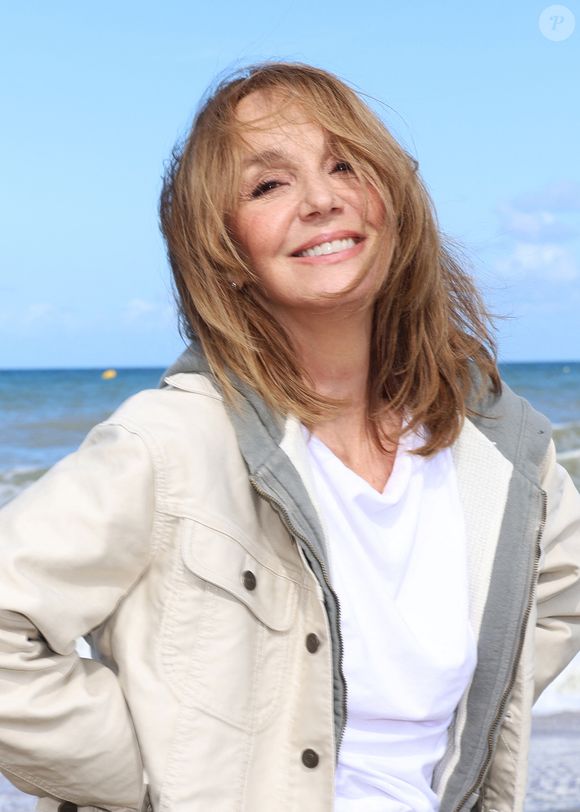Philippine Leroy-Beaulieu lors du photocall des membres du jury lors du 51ème Festival du Cinéma Américain de Deauville le 08 Septembre 2025.
© Denis Guignebourg/Bestimage