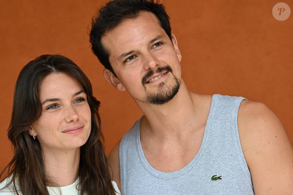 Cassandre Verdier et Juan Arbelaez posent au Village de Roland Garros le 01 juin 2025 à Paris, France. Photo by ABACAPRESS.COM
