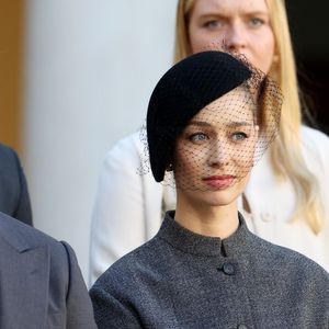 Pierre Casiraghi, Beatrice Borromeo dans la cour du palais princier le jour de la fête nationale de Monaco le 19 novembre 2024.

© Jean-Charles Vinaj / Pool Monaco / Bestimage