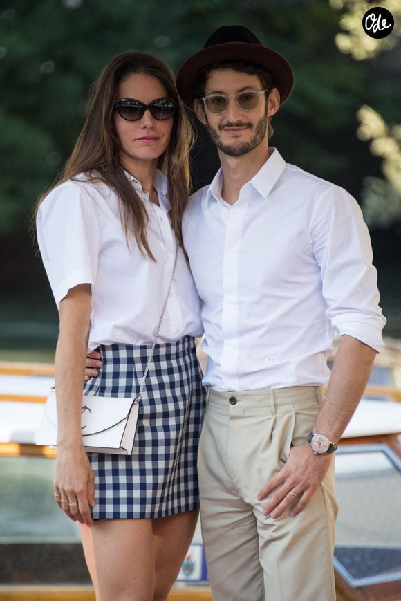 Loin de l'agitation parisienne, le comédien et la professeure de yoga ont posé leurs valises à la campagne.

Pierre Niney et sa femme Natasha Andrews à Venise pour la 77ème édition du festival international du film de Venise, le 2 septembre 2020.

© Bestimage
