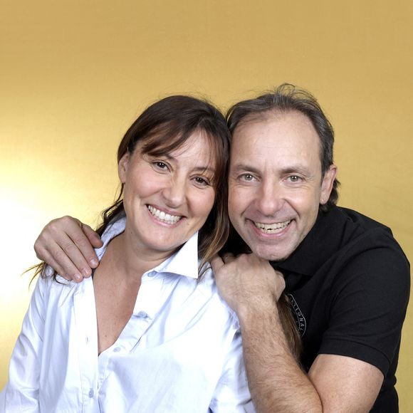 "On l'a aimé pour son franc-parler, mais ensuite on lui a dit que les règles du jeu avaient changé"

Exclusif - Portrait de Philippe Candeloro avec sa femme Olivia lors de l'enregistrement de l'émission "Chez Jordan de Luxe" à Paris. Le 6 novembre 2024
© Cédric Perrin / Bestimage