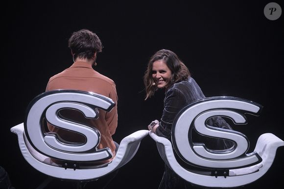 Exclusif - Jérémy Frérot, Laure Manaudou - Enregistrement de l'émission "La Chanson secrète 11" à Paris, diffusée le 24 juin sur TF1. Le 18 janvier 2022 © Cyril Moreau / Bestimage