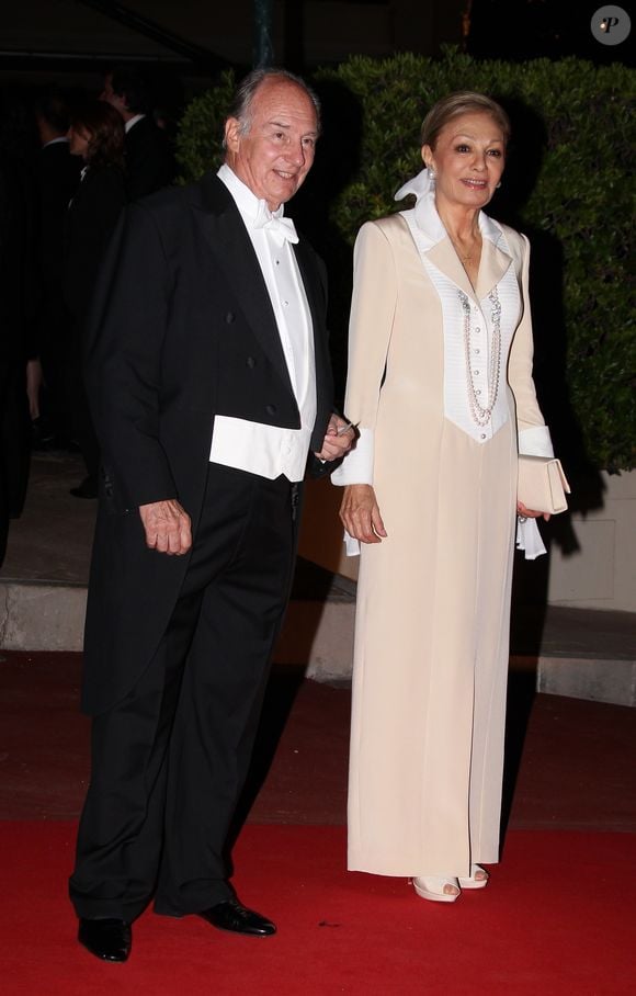 Le prince Karim Aga Khan et Farah Diba lors de la soirée organisée à l’occasion du mariage religieux du prince Albert II de Monaco et de la princesse Charlene. AGENCE / BESTIMAGE