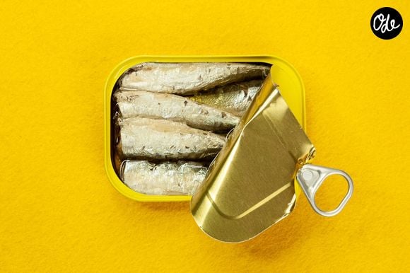 Les sardines en conserve regorgent de protéines, d'oméga-3, de calcium et de vitamine D.

Selon les spécialistes, consommer des sardine en conserve est recommandé dans le cadre d'un régime sain