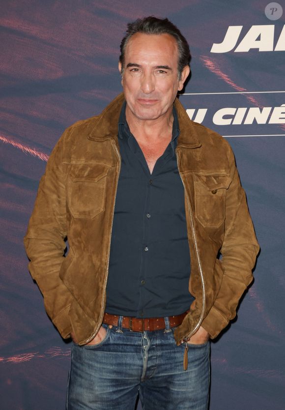 Jean Dujardin - Avant-première du film "L'Homme qui rétrécit" au cinéma le Grand Rex à Paris le 6 octobre 2025. © Coadic Guirec/Bestimage