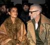 puis dans les bras de sa maman, laquelle légende : "Comme mon amour est grand pour toi".

Vincent Cassel et sa compagne Narah Baptista - Célébrités au défilé KidSuper "Collection Homme Prêt-à-Porter Automne/Hiver 2026-2027" lors de la Fashion Week de Paris (PFW) le 24 janvier 2026.© Vincenzo Arzone/Bestimage