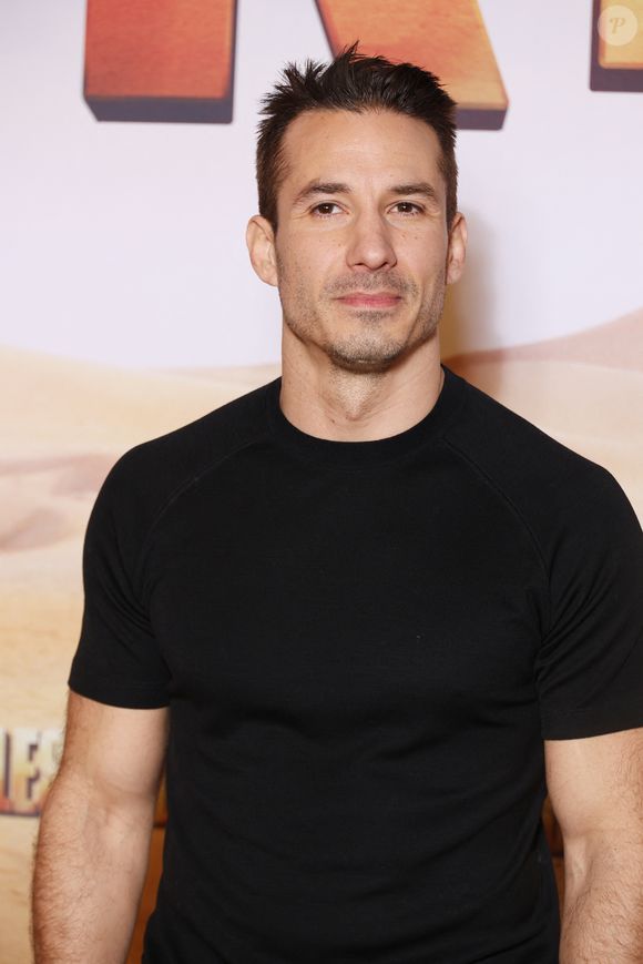 Selon lui, leur relation comporte “du pour et du contre mais, à priori, plus de pour”.

Jérémy Ferrari - Avant-première du film "Les K D'Or" au Grand Rex à Paris le 2 mars 2026. © Denis Guignebourg/Bestimage