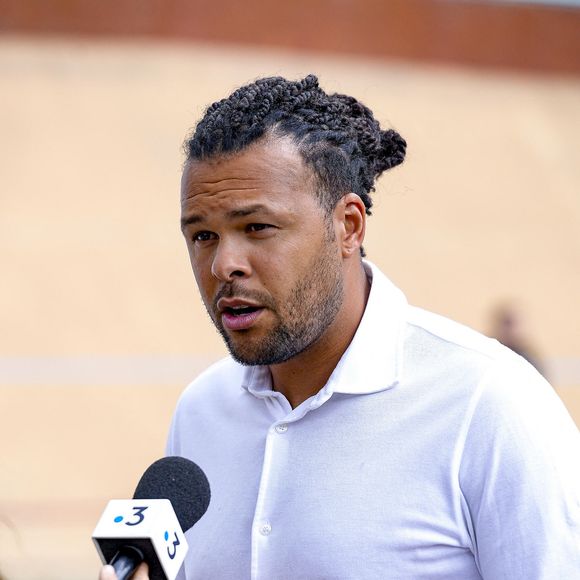 Jo-Wilfried Tsonga au tournoi de tennis de l'Open Parc Auvergne Rhône-Alpes à Lyon, France, le 21 mai 2024. © Sandrine Thesillat/Panoramic/Bestimage
