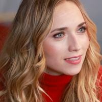 Envie d'avoir une peau impeccable comme Chloé Jouannet ? L'actrice utilise un produit de beauté bien précis pour prendre soin de son visage