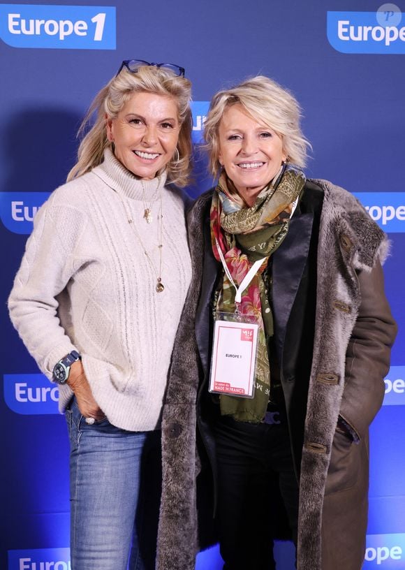 Exclusif - Caroline Margeridon et Sophie Davant - Sophie Davant anime son émission d'Europe 1 "Sophie & Les Copains" au salon Made in France à Paris le 9 novembre 2023.Agence / Bestimage