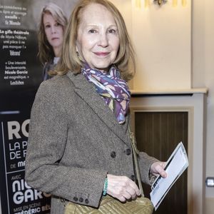 Nathalie Baye - Générale de la pièce "Royan, la professeur de Français" au théâtre de Paris le 17 avril 2024. © Borde / Rindoff / Bestimage