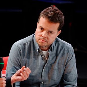 Nicolas Demorand assistant à la conférence de presse annuelle de la station de radio Radio France à Paris, France, 26 août 2015. Photo par Alban Wyters/ABACAPRESS.COM