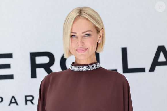 Adriana Karembeu  au photocall du défilé Stéphane Rolland Collection Haute Couture Automne/Hiver 2025-2026 lors de la Fashion Week de Paris (PFW) au théâtre des Champs-Élysées, à Paris, France. Sebastien Fremont/Bestimage
