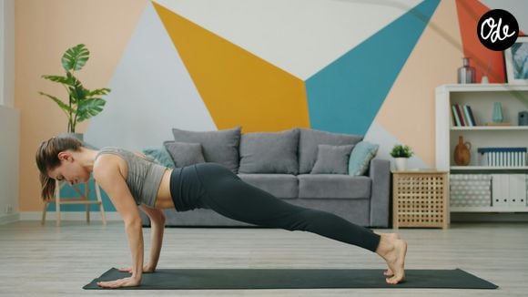 Une position bien précise peut faire toute la différence.

Position de Pilates