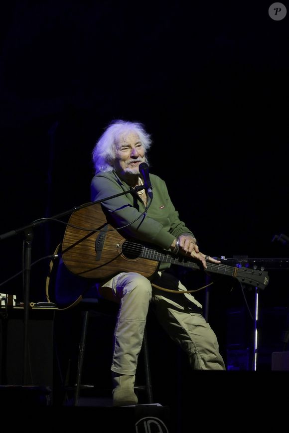 Exclusif - Concert de Hugues Aufray au Le Dôme de Paris - Palais des Sports  le 9 novembre 2025.

© Jack Tribeca / Bestimage