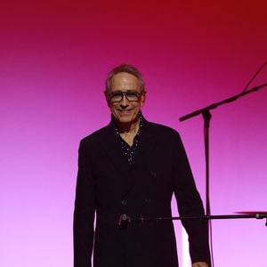 Alain Chamfort - Grand Prix de la Sacem 2025 au théâtre des Folies Bergère à Paris le 24 novembre 2025. © Marc Ausset-Lacroix/Bestimage