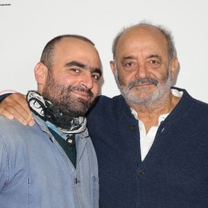 Exclusif - Joseph Chedid et Louis Chedid lors de la première représentation du spectacle "Soldat Rose" au Rex à Paris, France, le 21 octobre 2023. © Coadic Guirec/Bestimage