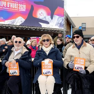 Gérard Jugnot, Marie-Anne Chazel et Thierry Lhermitte - Séance de dédicaces du livre "Le Splendid par le Splendid" à l'occasion du 29ème Festival International du Film de Comédie de l'Alpe d'Huez le 23 Janvier 2026. © Dominique Jacovides/Bestimage