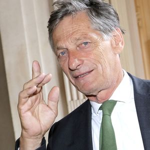 Alors que la Ligue 1 est en plein marasme, Nicolas de Tavernost arrivera-t-il à redresser la situation ?

Exclusif - Portrait de Nicolas de Tavernost à Paris, le 21 juillet 2023.
© Cédric Perrin/Bestimage